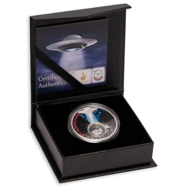 Native American Mint Mesa Grande 1 oz Silver Alien Abduction Colorized 2023 Native - Image 3
