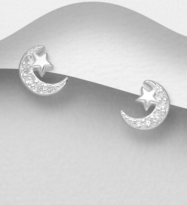 Stříbrné náušnice (925) Moon and Star, zdobené simulovanými diamanty