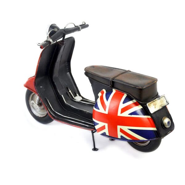 Filius and Investments SE Anglie scooter - Image 5