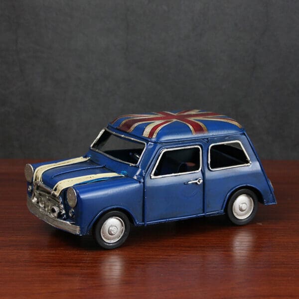 Filius and Investments SE Mini Retro - Image 3